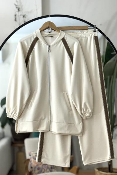 Cepli fermuarlı şeritli Oysh Takım bej TCN40113