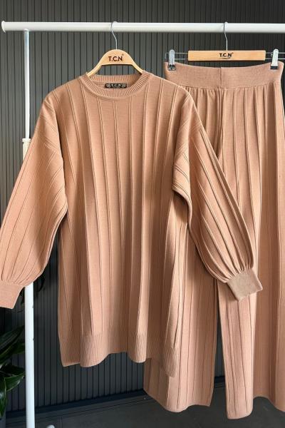 Çizgili  Balonkol Triko Takım Bej  TCN4080