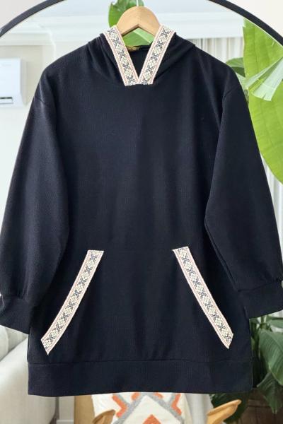 Kapşonlu cepli Nakış işlemeli Tunik Siyah TCN40124