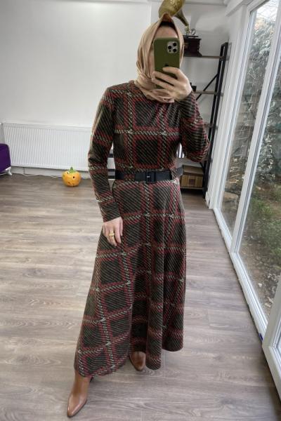 Kiloş bel kemerli elbise