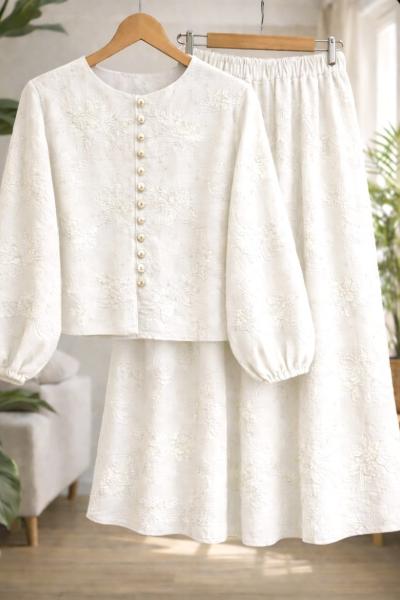 Nakışlı kumaş işleme Etek blüz takım  Beyaz UMS60349