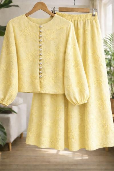 Nakışlı kumaş işleme Etek blüz takım Sarı UMS60349