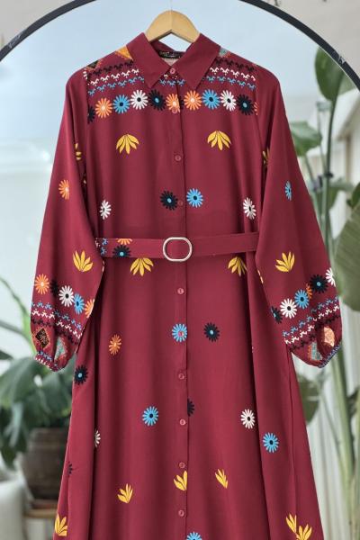 Papatya Desenli Kemerli Tesettür Elbise Bordo UMS50271