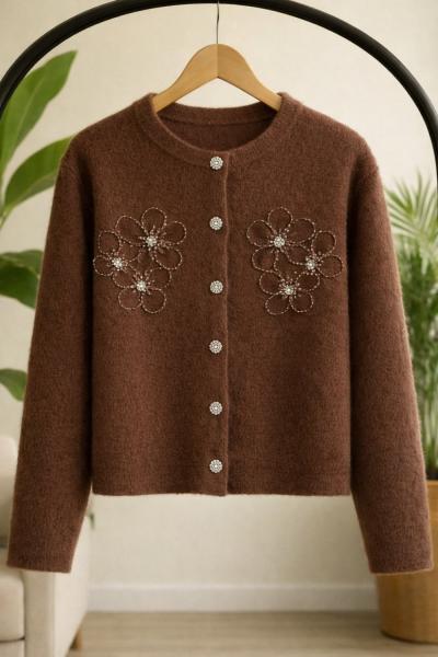 Papatya işlemeli yumoş kısa Hırka kahveHT8035