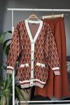 Pattern  hırkalı Triko takım tarcın-beyaz  TCN4008