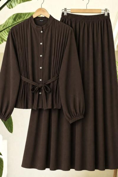 Pileli  metal düğme etek bluz Takım Kahverengi BK9569