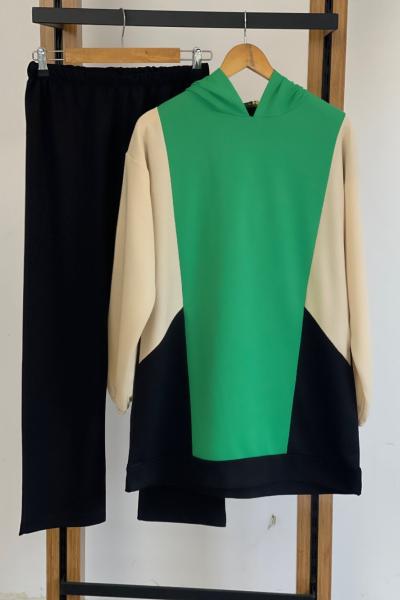 Renkli kapşonlu iki iplik takım Siyah SLT30119