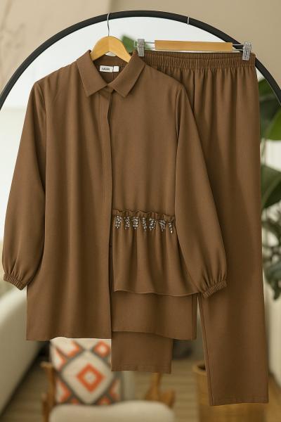 Scuba kumaş fırfırlı taş detaylı Takım kahve  YRN30520