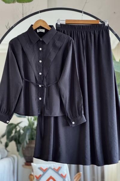 V Patlı Elmas düğmeli cepli Etekli Takım Siyah NV4521