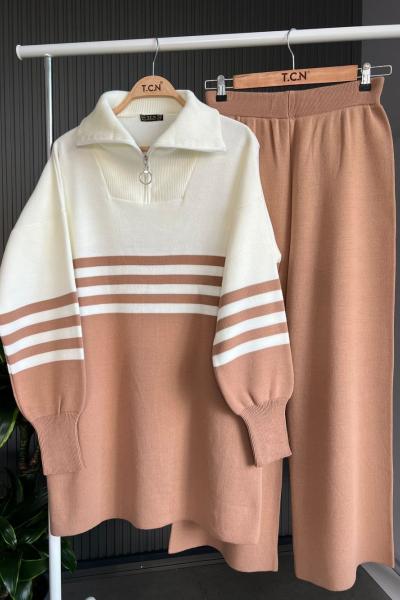 Yaka fermuarlı üççizgi Triko Takım Bej TCN4078