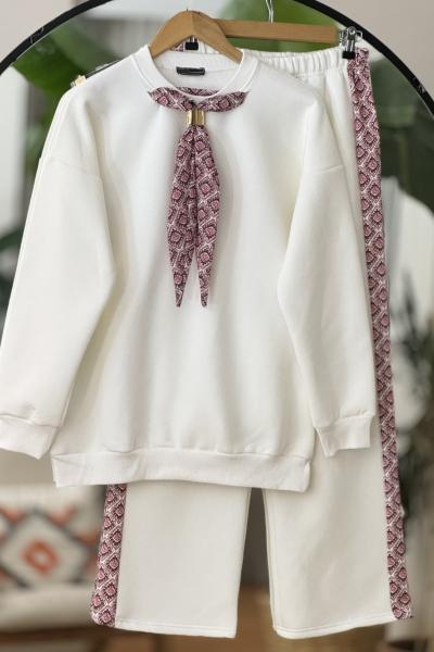 Yaka fularlı  Üçiplik ikili Takım Beyaz SL30557