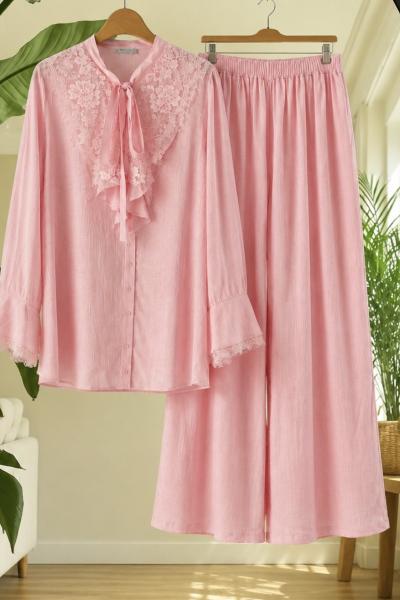Yaka güpür detaylı astarlı pantolon takım Pembe UMS50356