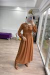 Yaka nakışlı örme krep elbise