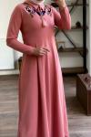 Yaka nakışlı elbise pembe 1839