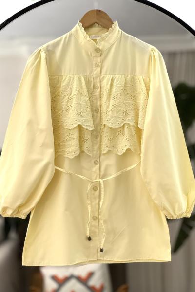 Yaka ve önü dantelli tunik  Sarı YR30540