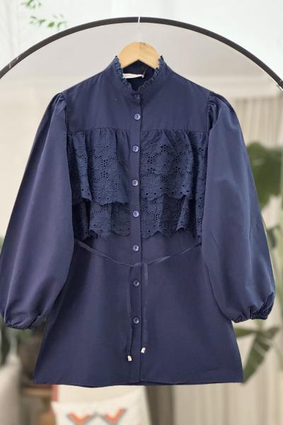 Yaka ve önü dantelli tunik Lacivert YR30540