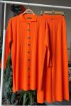 Yakalı düğmeli triko takım turuncu TCN4021