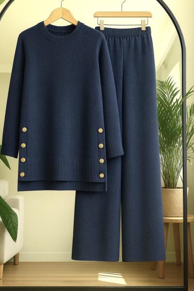 Yanlardan Düğmeli Triko Takım Lacivert TCN 40147