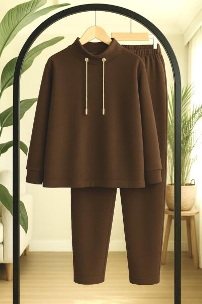 Yüksek yaka Zincir bağcıklı Takım Kahverengi TB8036